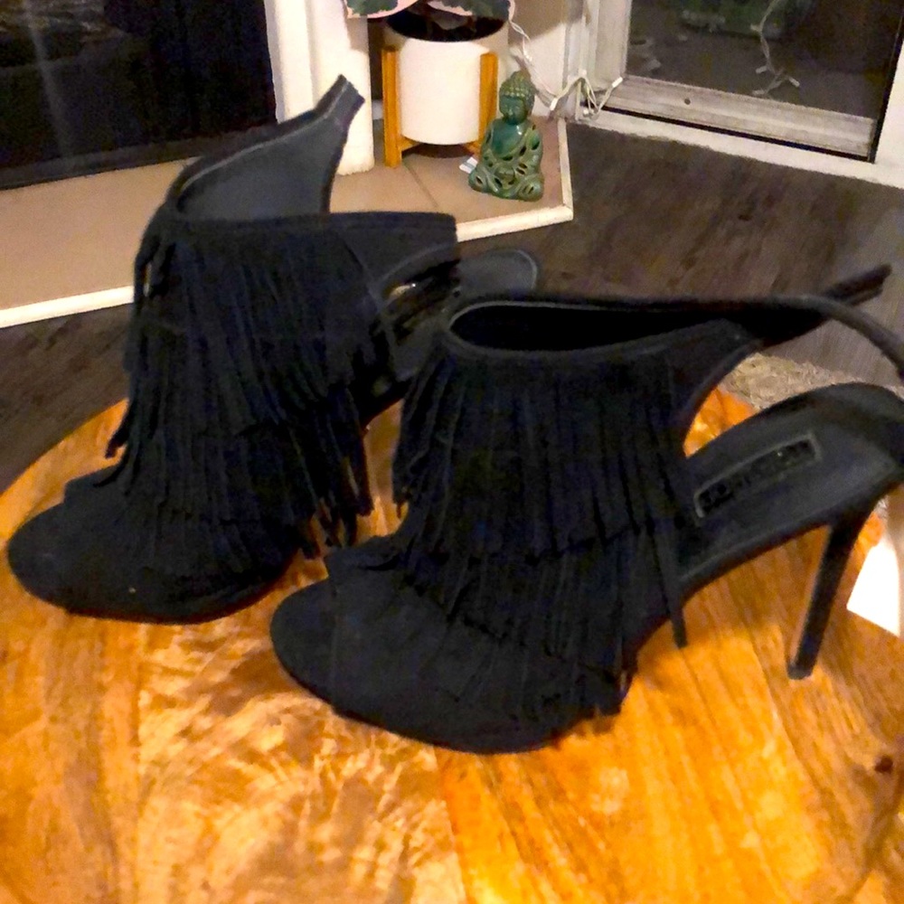 Black fringe Top Shop heels. Adorable! Never been worn!